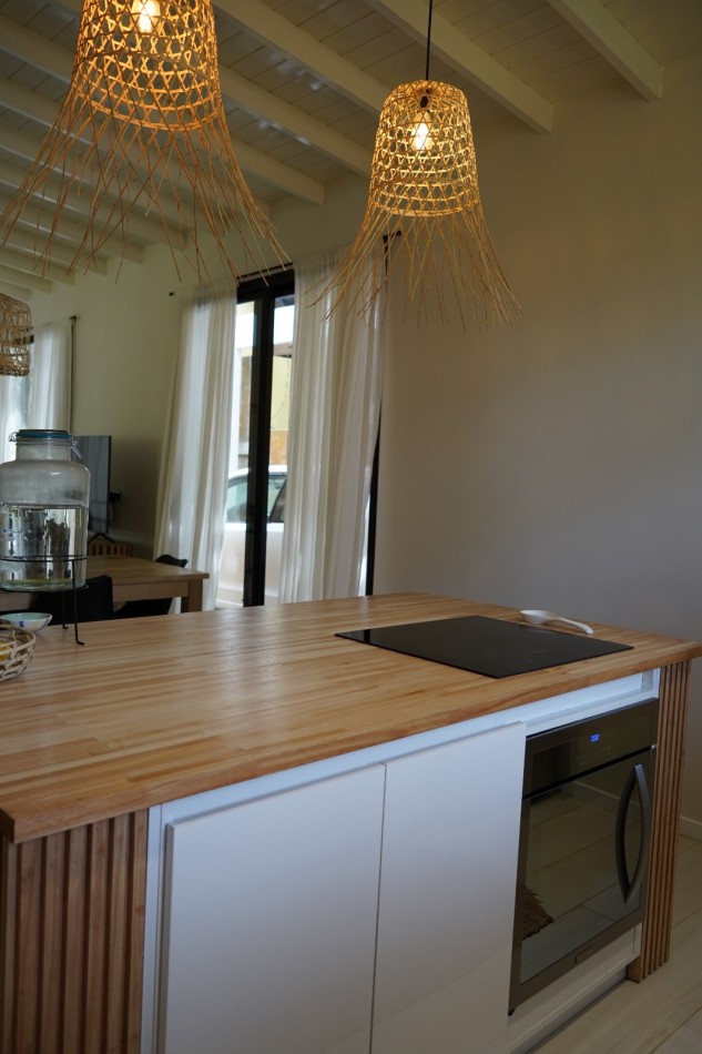 Casa en alquiler con piscina climatizada Pinamar