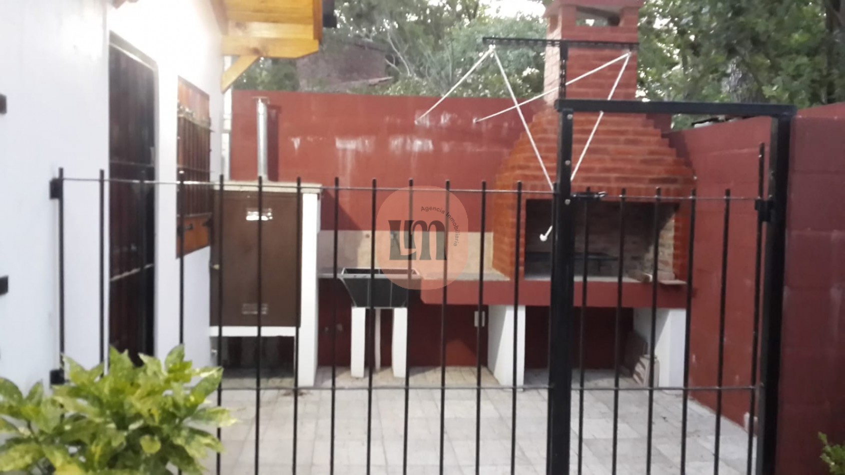 Casa + Duplex, Villa Gesell en Venta