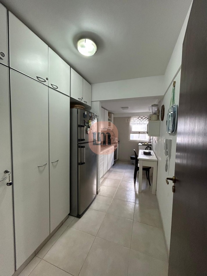 Departamento en venta, 3 dormitorios, a metros del mar. Pinamar norte