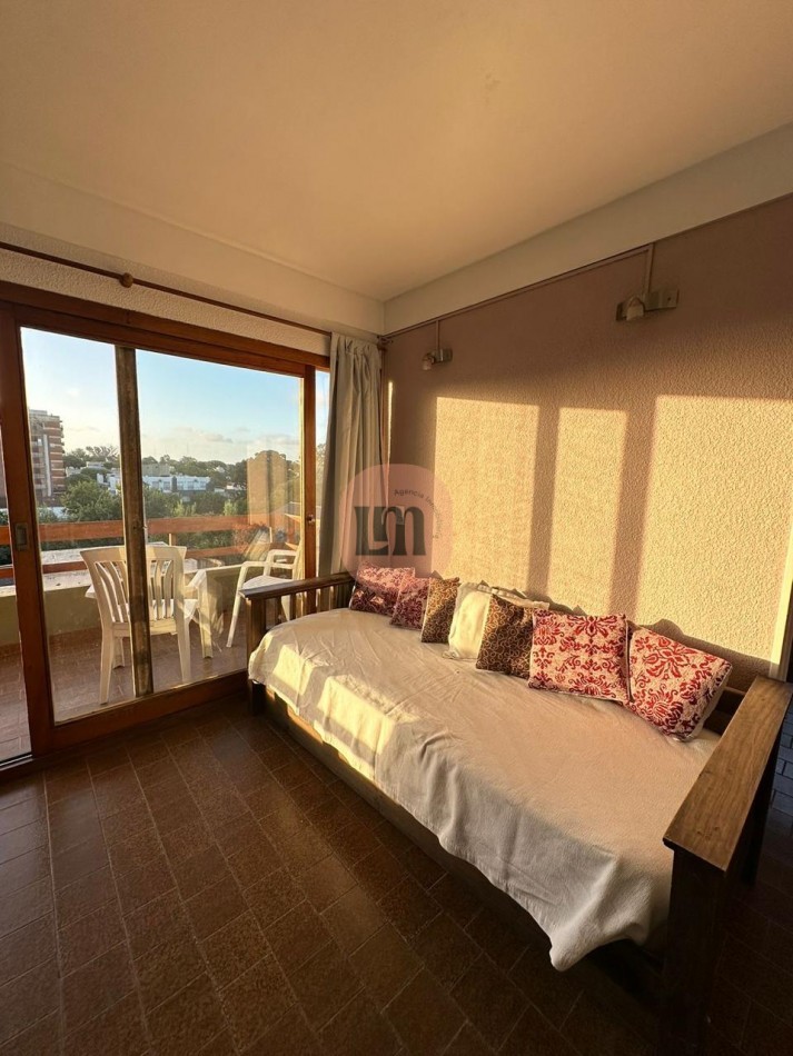 Depto dos ambientes centro Pinamar