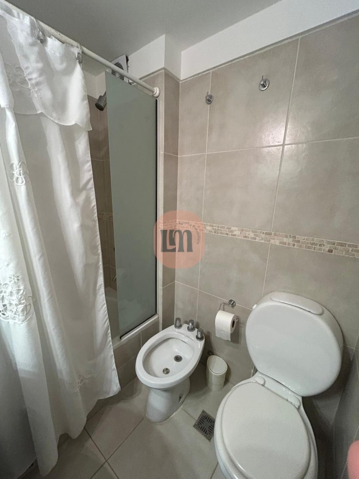 Departamento en venta, 3 dormitorios, a metros del mar. Pinamar norte