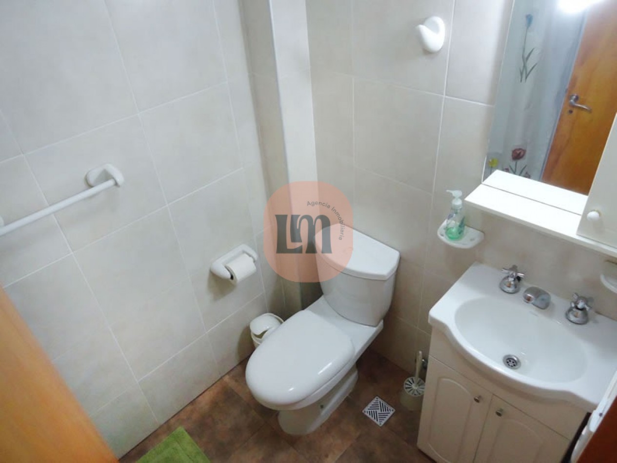 Casa + Duplex, Villa Gesell en Venta