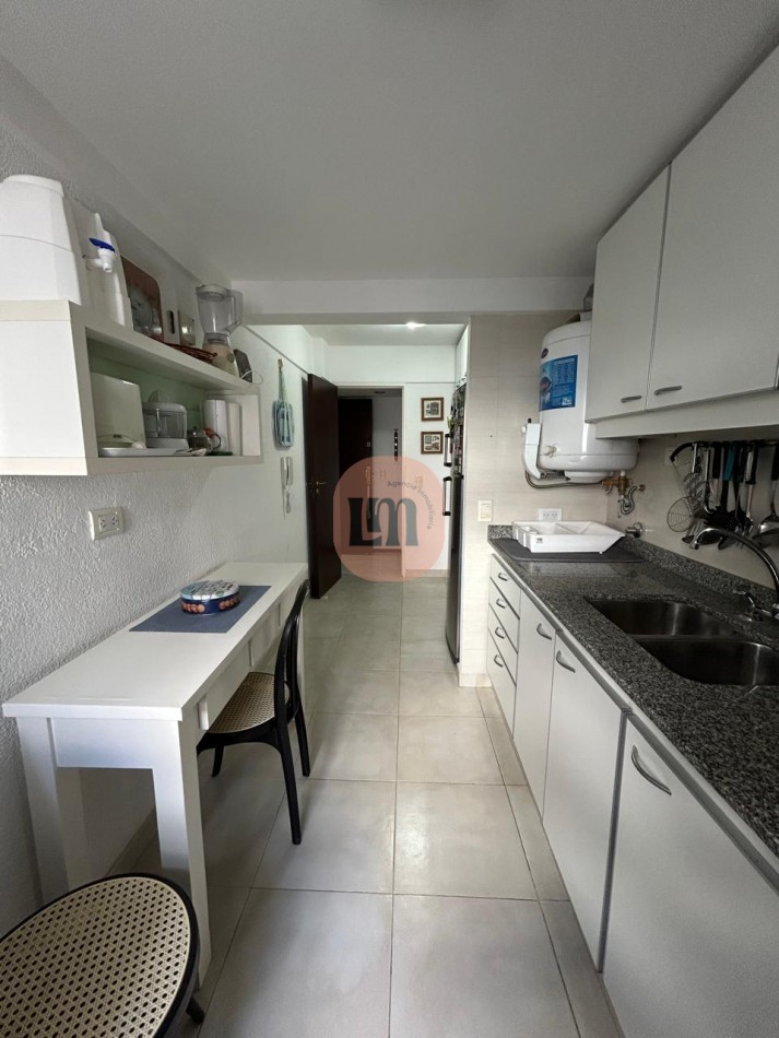 Departamento en venta, 3 dormitorios, a metros del mar. Pinamar norte