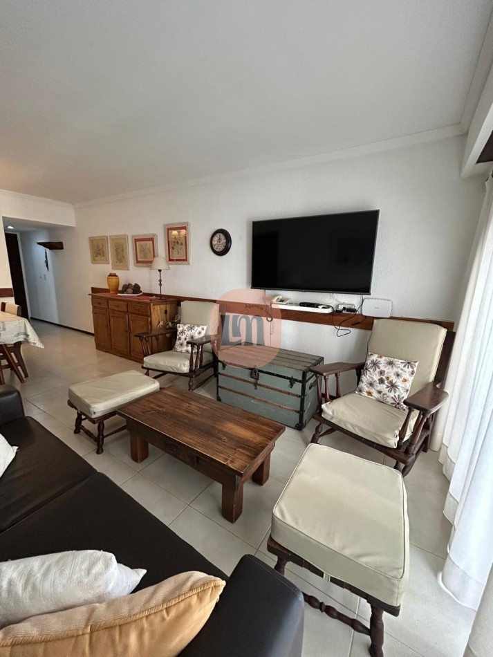Departamento en venta, 3 dormitorios, a metros del mar. Pinamar norte