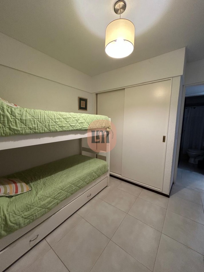 Departamento en venta, 3 dormitorios, a metros del mar. Pinamar norte